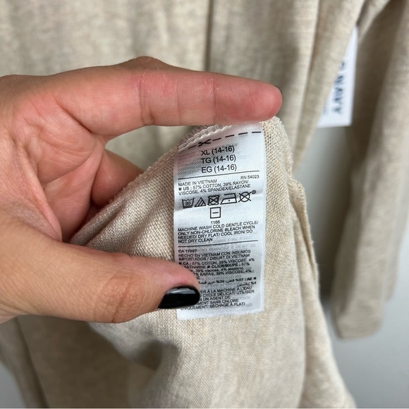 NWT Old Navy Opens Front Cardigan W/ Front Pockets Size XL - Picture 6 of 7